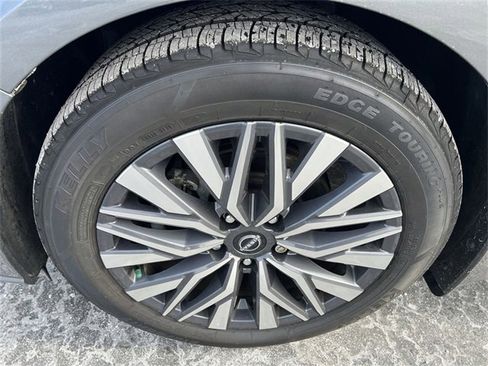 Used 2023 Nissan Altima 2.5 SV image 17