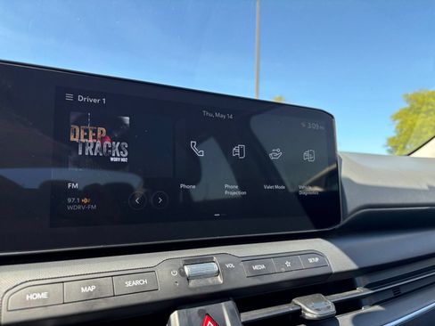Used 2025 Kia K4 FWD image 20