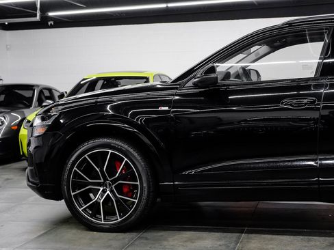 Used 2023 Audi Q8 Prestige image 20