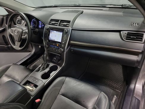 Used 2015 Toyota Camry XLE FWD image 35