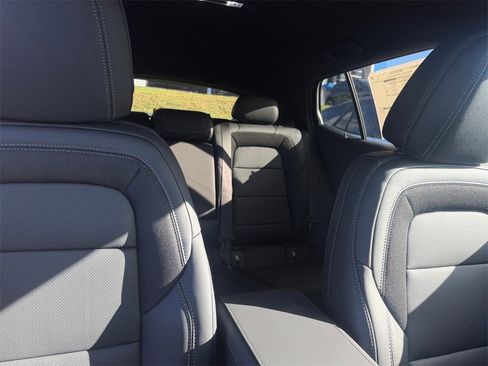 New 2026 Chevrolet Equinox EV LT image 28