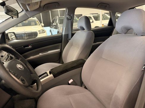 Used 2007 Toyota Prius FWD image 13