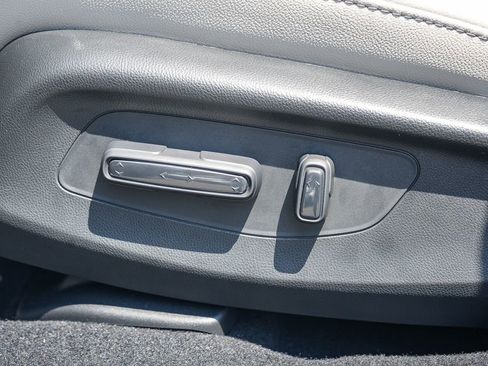 New 2026 Honda HR-V EX-L image 22