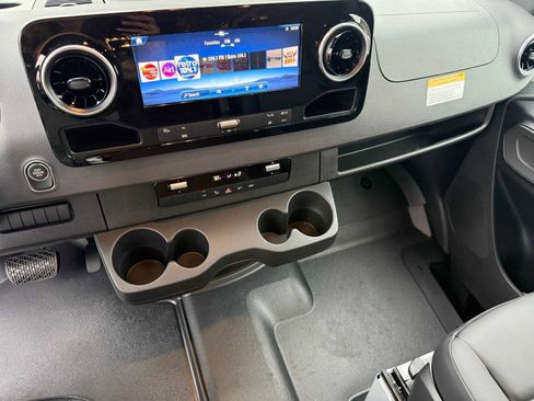 New 2026 Mercedes-Benz Sprinter 2500 image 20