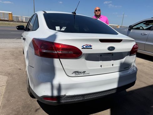 Used 2016 Ford Focus S image 26