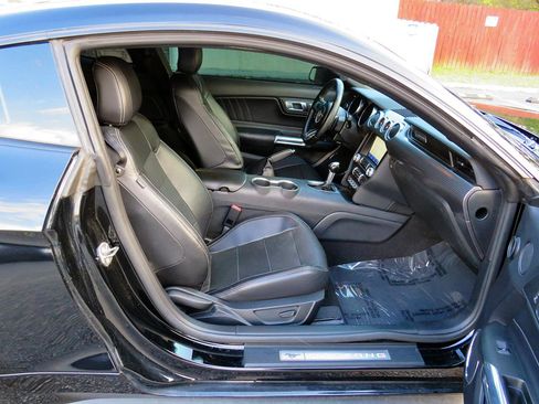 Used 2021 Ford Mustang GT Premium w/ GT Performance Package image 16