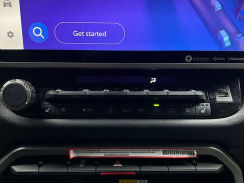 Used 2022 Toyota Tundra Limited w/ Power Package image 31