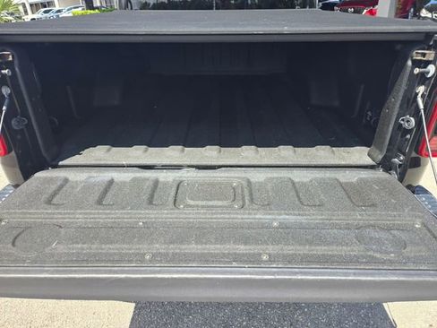 Used 2020 Jeep Gladiator Rubicon image 8