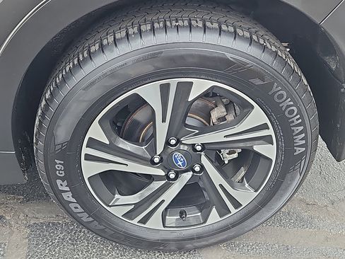 Certified 2025 Subaru Crosstrek 2.0i Premium image 26