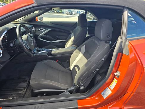 Certified 2023 Chevrolet Camaro LT RWD image 9
