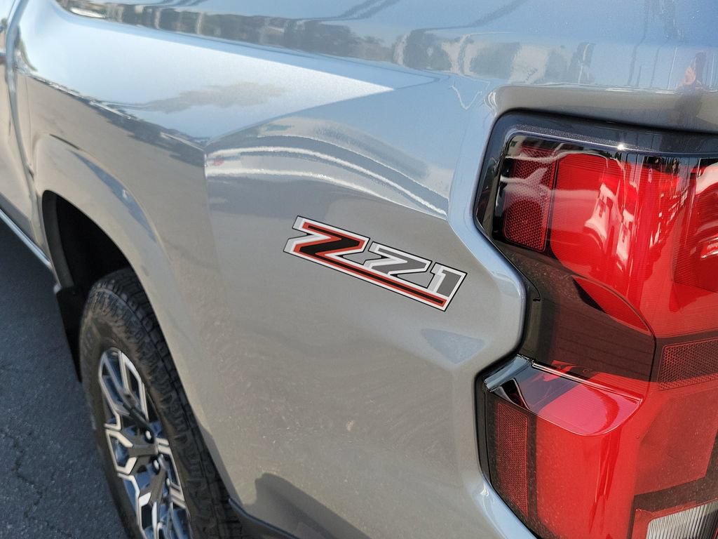 New 2026 Chevrolet Colorado Z71 w/ Technology Package AWD/4WD image 23