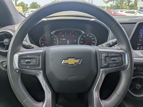 Used 2021 Chevrolet Blazer LT FWD image 21