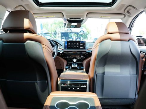 Certified 2026 Acura MDX SH-AWD w/ Technology Package image 35
