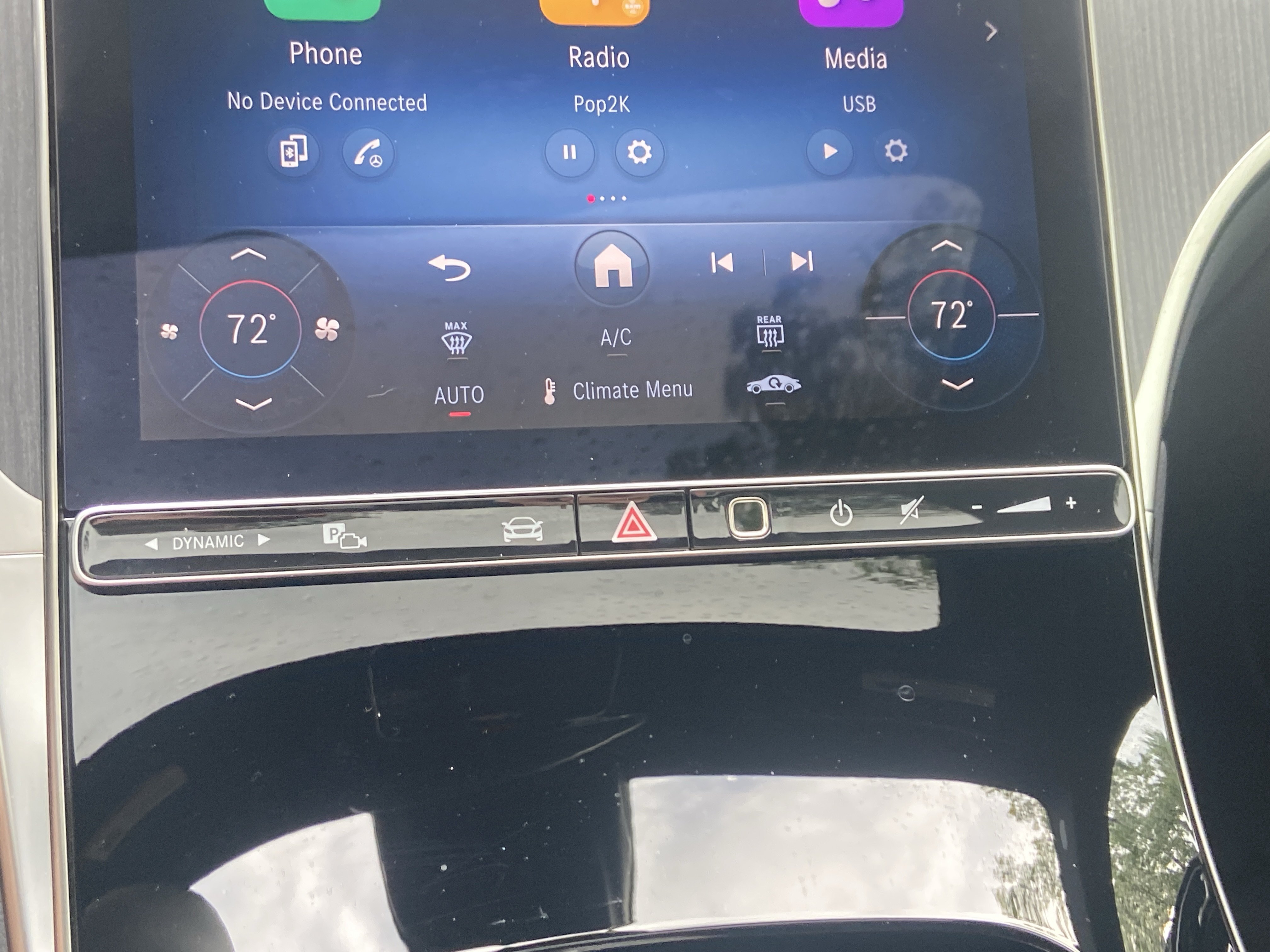 Used 2025 Mercedes-Benz GLC 300 image 35