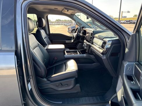 Used 2026 Ford F250 Lariat w/ Black Appearance Package AWD/4WD image 13