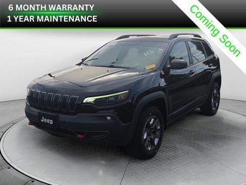 Used 2019 Jeep Cherokee Trailhawk AWD/4WD image 1