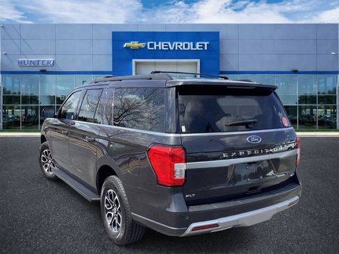 Used 2024 Ford Expedition Max XLT AWD/4WD image 2