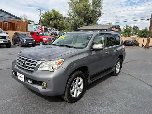 Used 2010 Lexus GX 460 w/ Comfort Plus Pkg AWD/4WD image 9