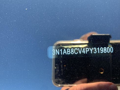 Used 2023 Nissan Sentra SV image 19