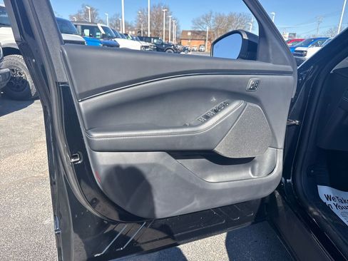 Used 2025 Ford Mustang Mach-E Select w/ Comfort Package Lite image 25