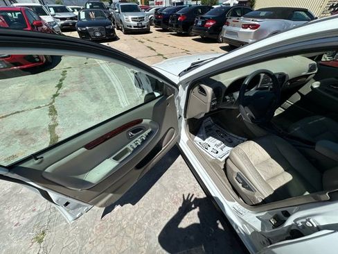 Used 2004 Volvo S40 FWD image 12