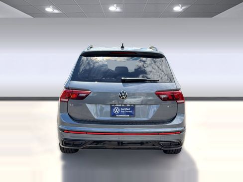 Certified 2024 Volkswagen Tiguan SE R-Line AWD/4WD image 8