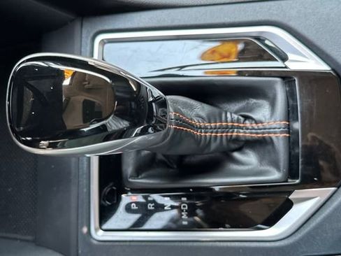 Used 2018 Subaru Crosstrek 2.0i Limited image 19