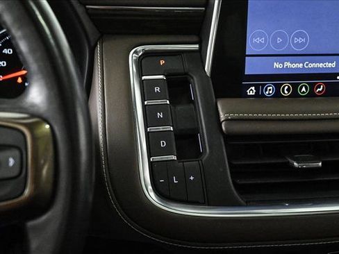 Used 2021 Chevrolet Tahoe High Country image 12