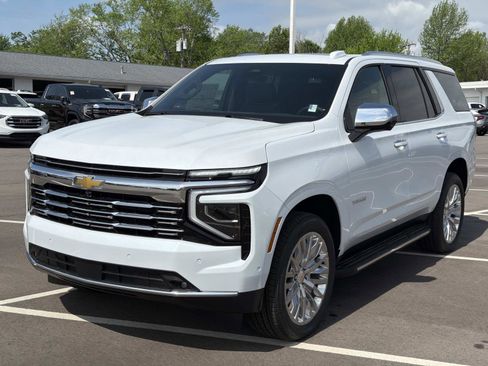 New 2026 Chevrolet Tahoe Premier w/ Sun And Tow Package AWD/4WD image 6