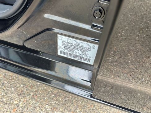 Used 2025 Nissan Sentra SV image 29