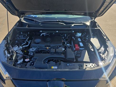 Certified 2025 Toyota RAV4 XLE image 9