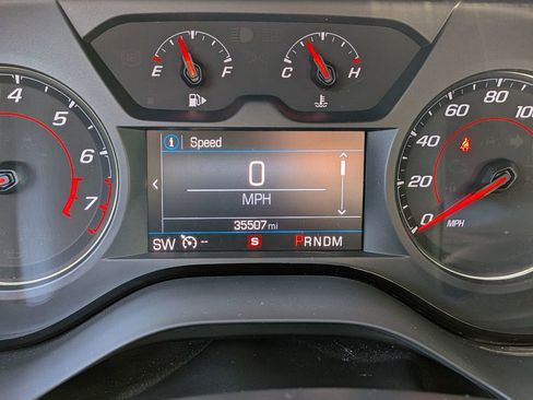 Used 2023 Chevrolet Camaro LT w/ RS Package image 17