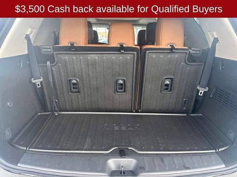 New 2026 Nissan Pathfinder Platinum image 27