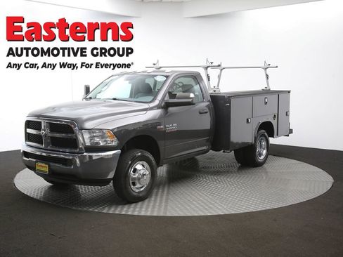 Used 2018 RAM 3500 Tradesman w/ Chrome Appearance Group image 55