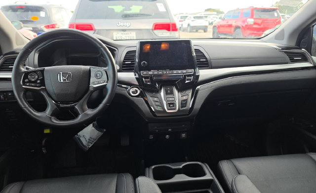 Used 2022 Honda Odyssey Touring image 4