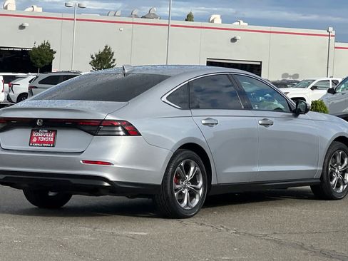 Used 2024 Honda Accord EX image 2