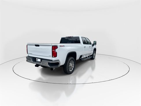 New 2026 Chevrolet Silverado 3500 LTZ w/ LTZ Premium Package image 8