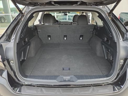 Used 2025 Subaru Outback Premium AWD/4WD image 27