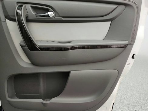 Used 2013 GMC Acadia SLT FWD image 33