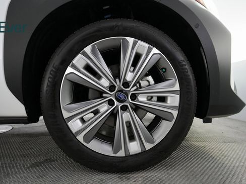 Used 2024 Subaru Solterra Touring w/ Touring Package image 20