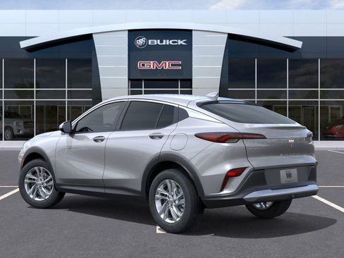 New 2026 Buick Envista Preferred w/ Convenience II Package image 3