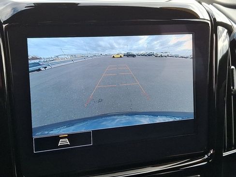 Certified 2023 Chevrolet Traverse LT w/ LPO, Cargo Package image 18