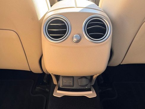 Used 2022 Mercedes-Benz GLC 300 GLC 300 image 26