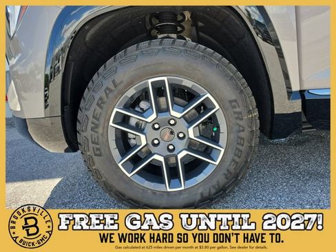 New 2027 GMC Terrain AT4 w/ Convenience Package III AWD/4WD image 29