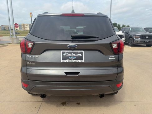 Certified 2019 Ford Escape SEL FWD image 4