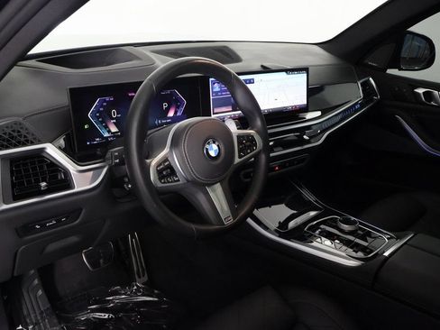 Used 2025 BMW X5 xDrive40i w/ Executive Package AWD/4WD image 7