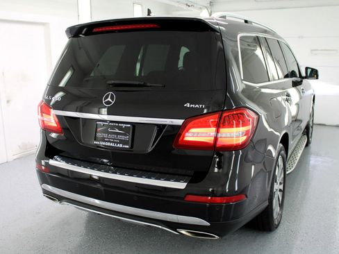 Used 2018 Mercedes-Benz GLS 450 4MATIC w/ Premium Package image 9