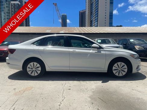 Used 2019 Volkswagen Jetta S FWD image 4