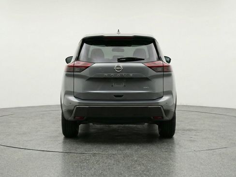 Used 2025 Nissan Rogue SV AWD/4WD image 7