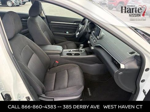 Certified 2019 Nissan Altima 2.5 SV AWD/4WD image 29